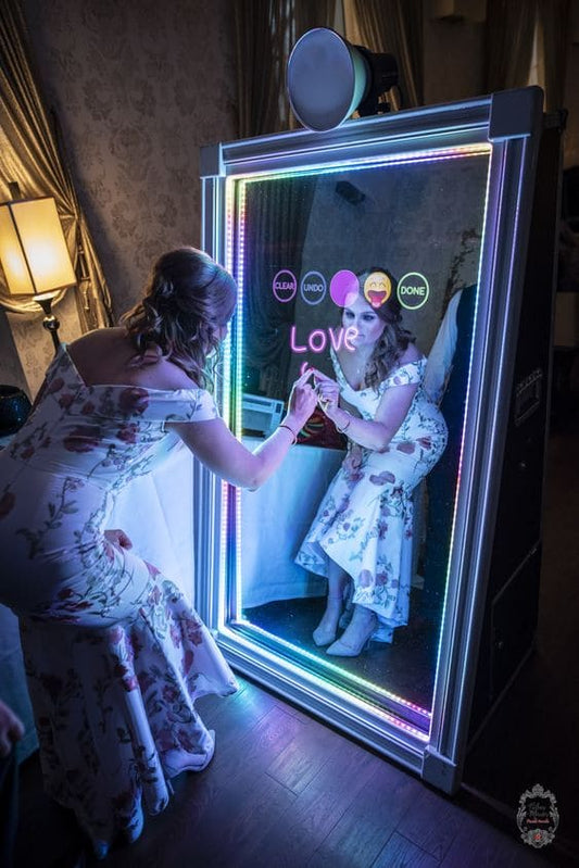 How to start Magic Mirror Photo Booth Business ? - Mirror Photo Booth